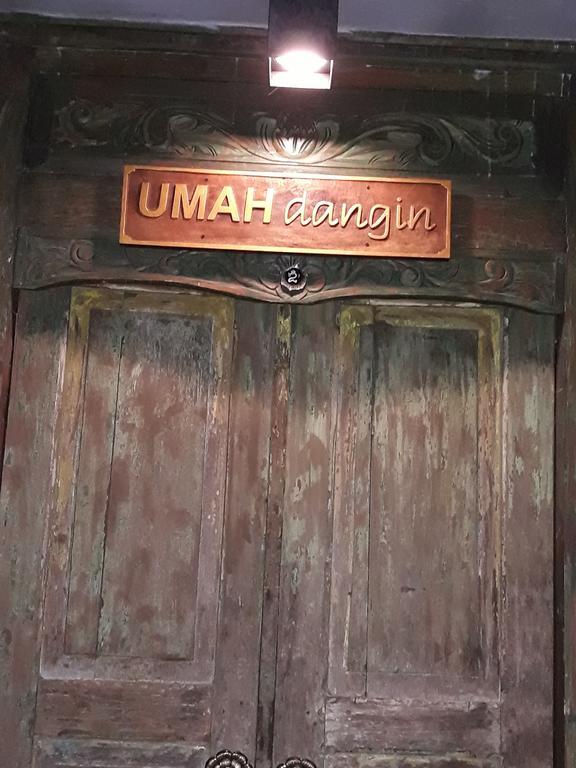 Umah Dangin Guest House Ubud Esterno foto